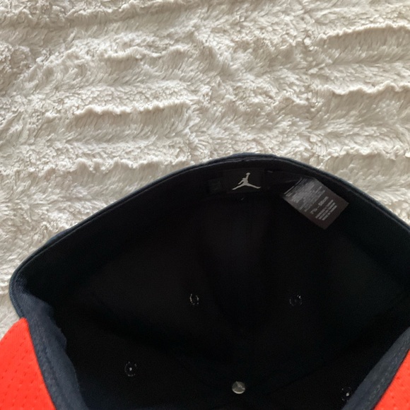 Jordan Pro Jumpman Snapback Hat - Picture 2 of 7